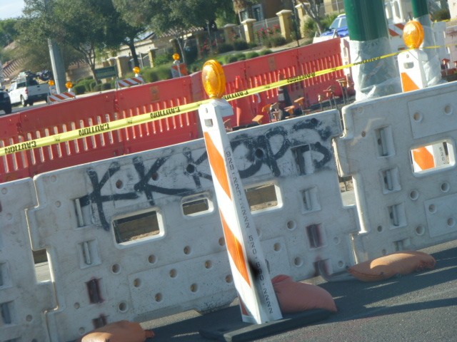 graffiti saying KKKops